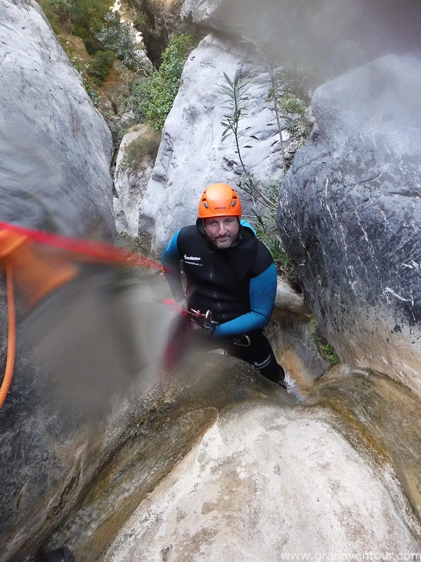 barranquismo río lentegí